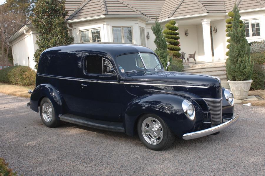  Ford DeLuxe Sedan Delivery Custom 1940 года  (фото 10 из 10)